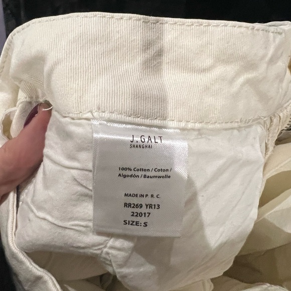 Brandy Melville fleur white pants - Picture 6 of 8